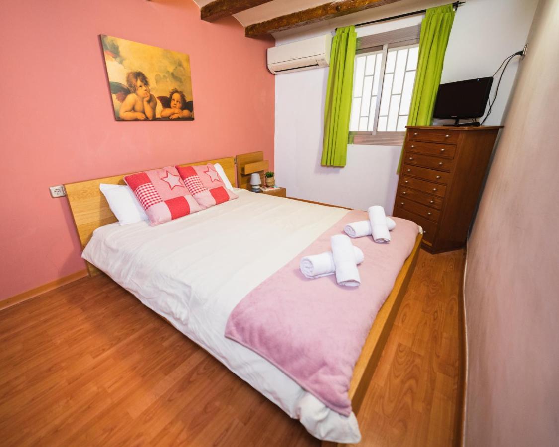 Rustic Poble Sec Apartment برشلونة المظهر الخارجي الصورة